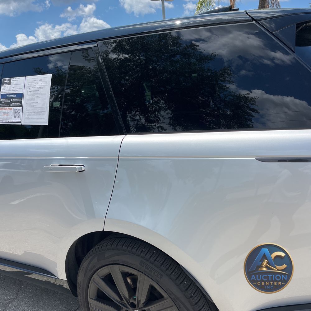 2025 Land Rover Range Rover P400 SE