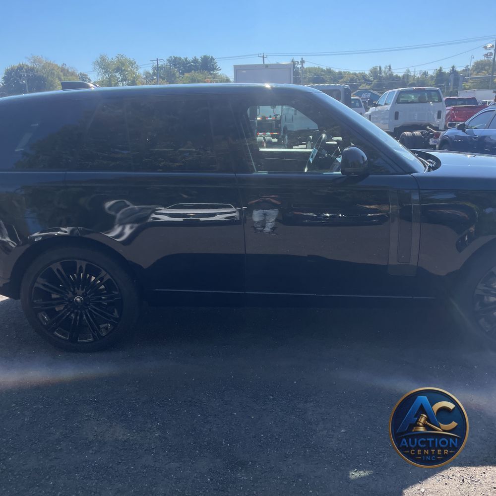 2023 Land Rover Range Rover SE