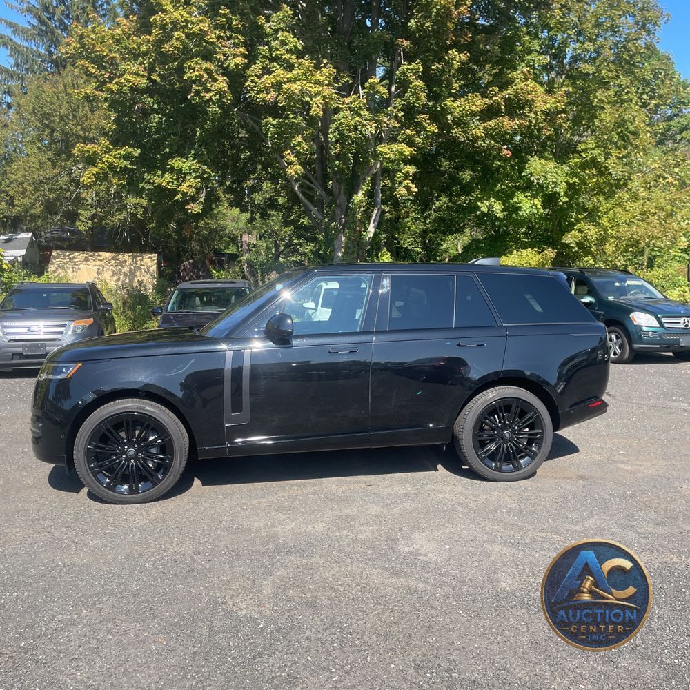 2023 Land Rover Range Rover SE
