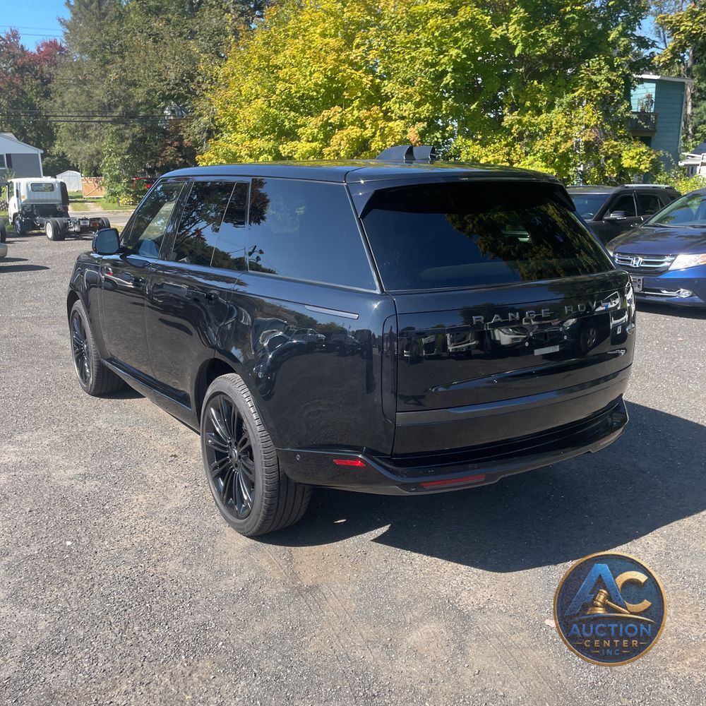 2023 Land Rover Range Rover SE