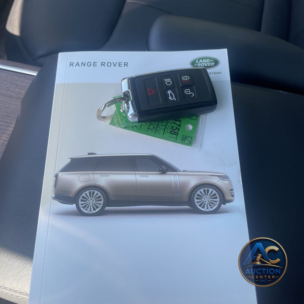 2023 Land Rover Range Rover SE