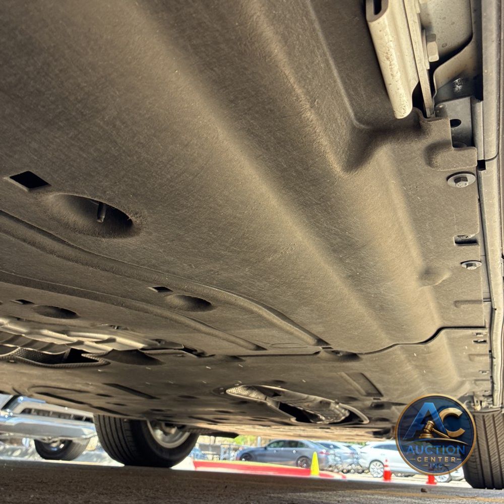 2024 Land Rover Range Rover SE P400
