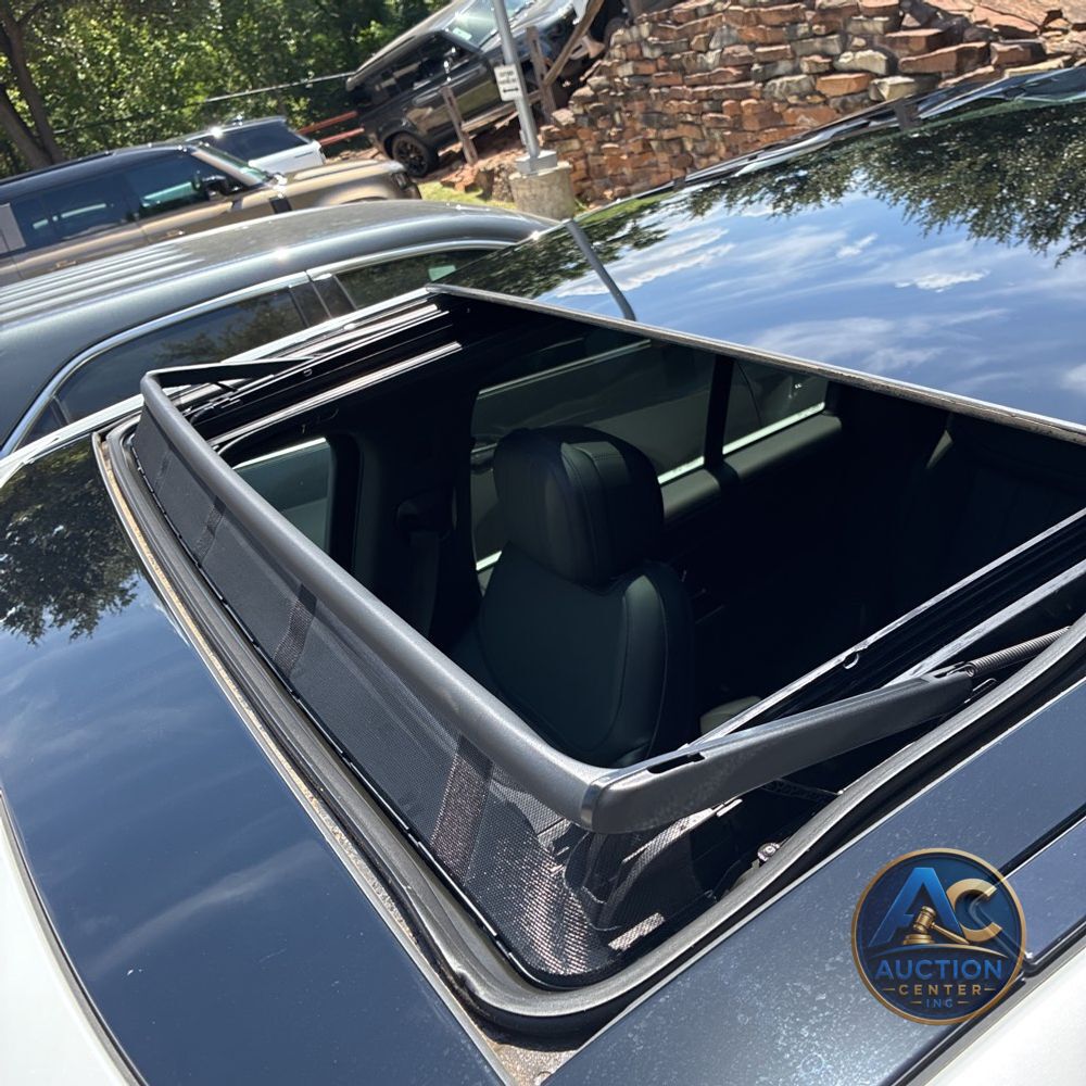 2024 Land Rover Range Rover SE P400