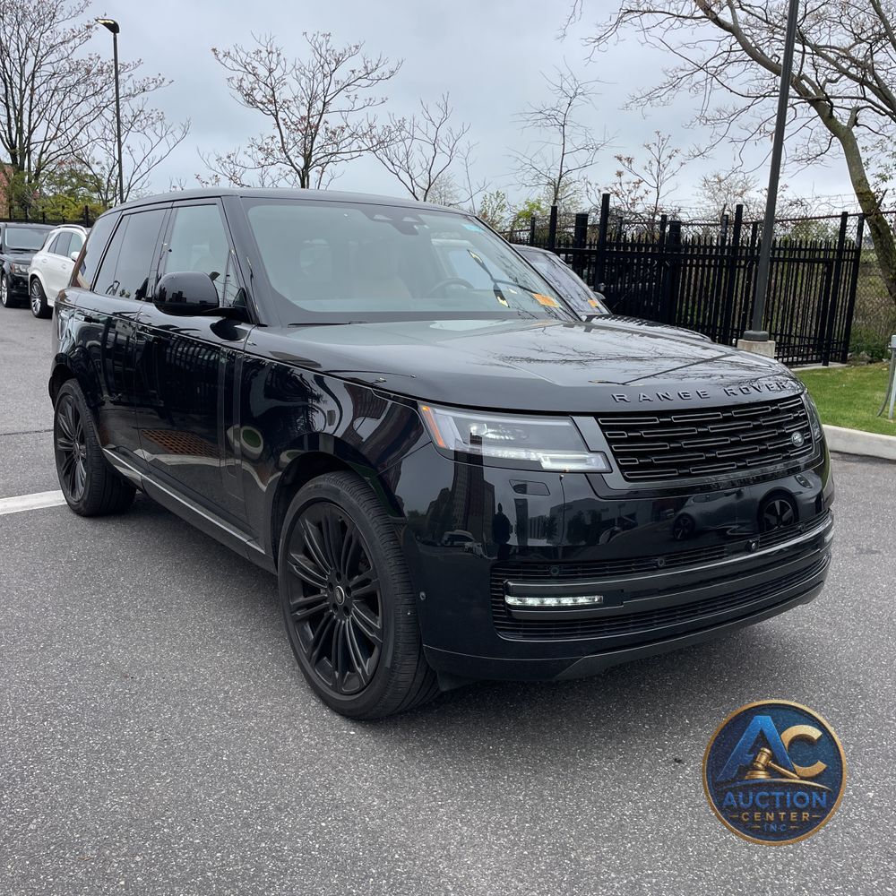2025 Land Rover Range Rover P400 SE