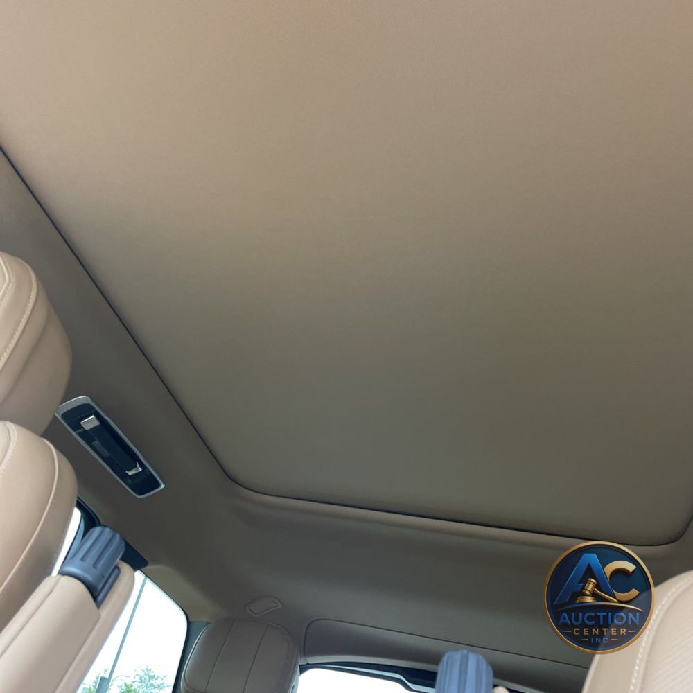 2025 Land Rover Range Rover P400 SE