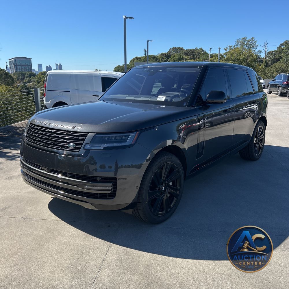 2023 Land Rover Range Rover P530 SE LWB