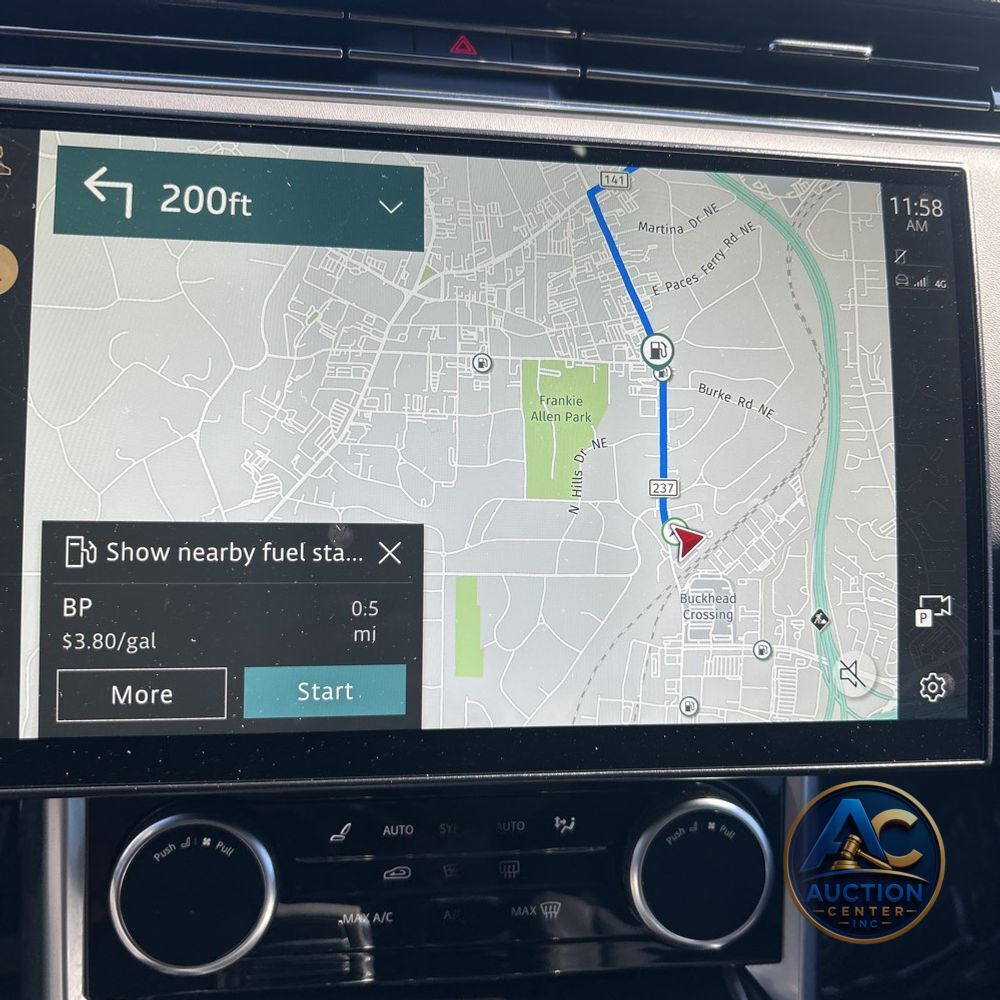 2023 Land Rover Range Rover P530 SE LWB