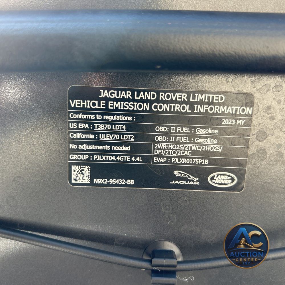 2023 Land Rover Range Rover P530 SE LWB
