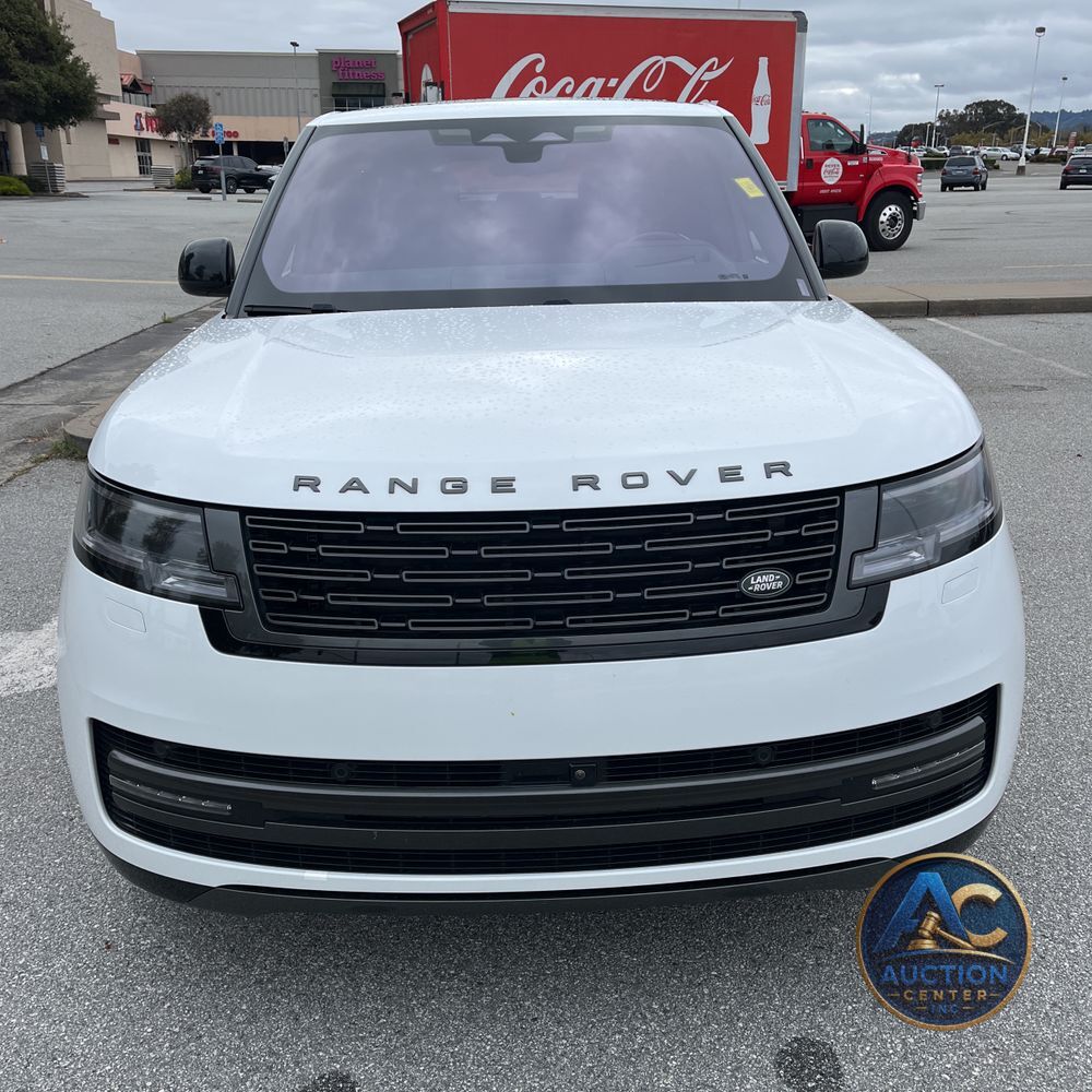 2023 Land Rover Range Rover SE