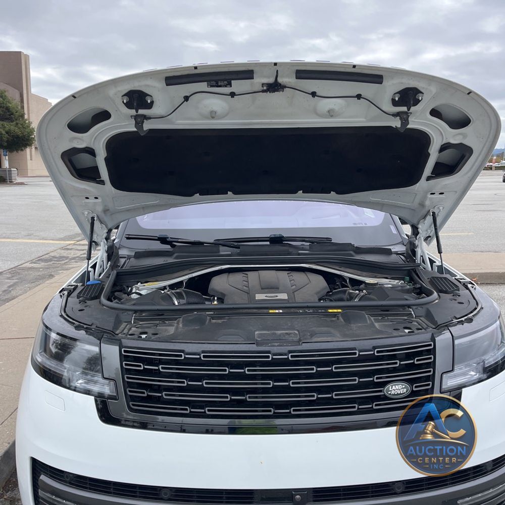 2023 Land Rover Range Rover SE