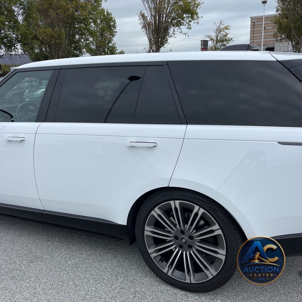 2023 Land Rover Range Rover SE