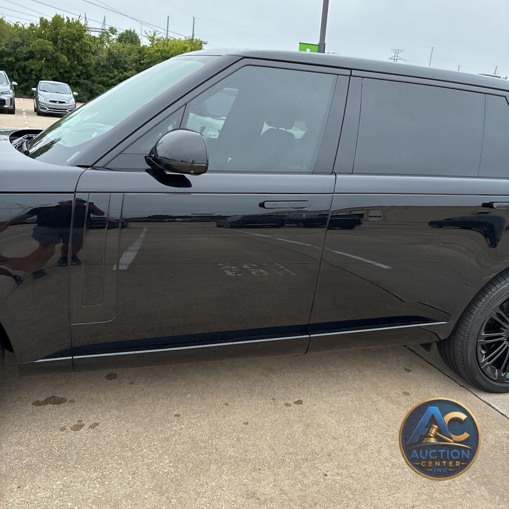 2025 Land Rover Range Rover SE P530