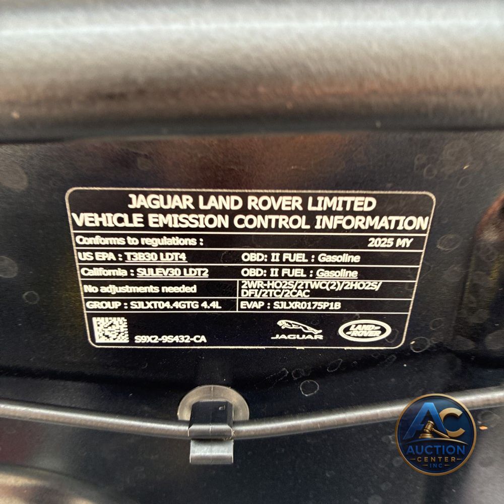 2025 Land Rover Range Rover SE P530