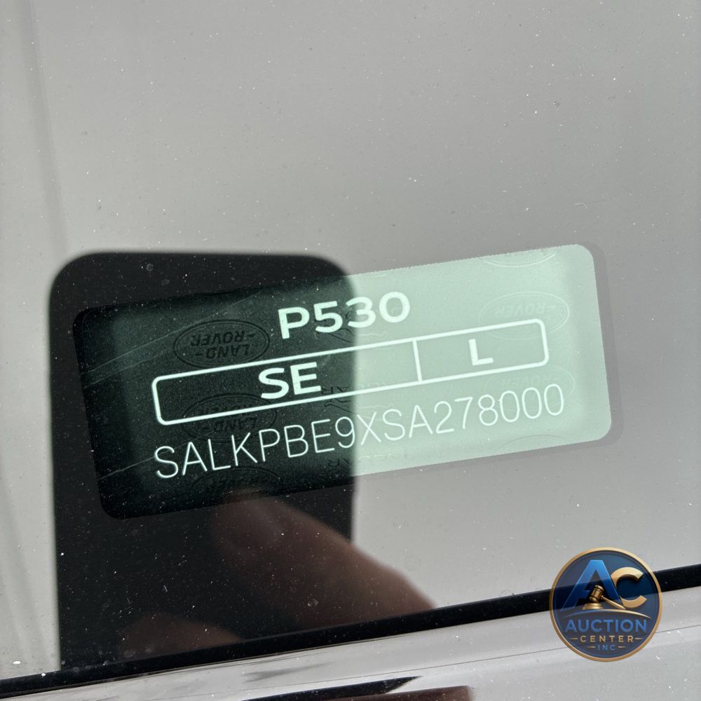 2025 Land Rover Range Rover SE P530