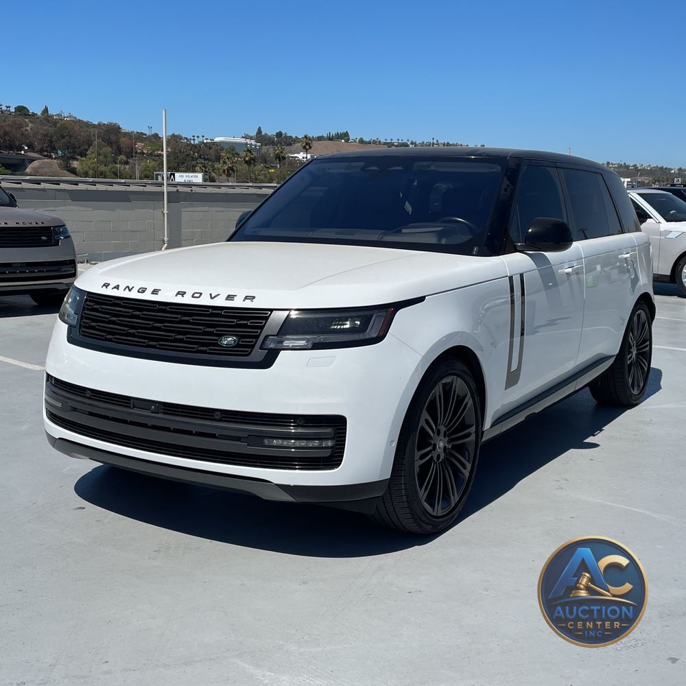 2023 Land Rover Range Rover SE