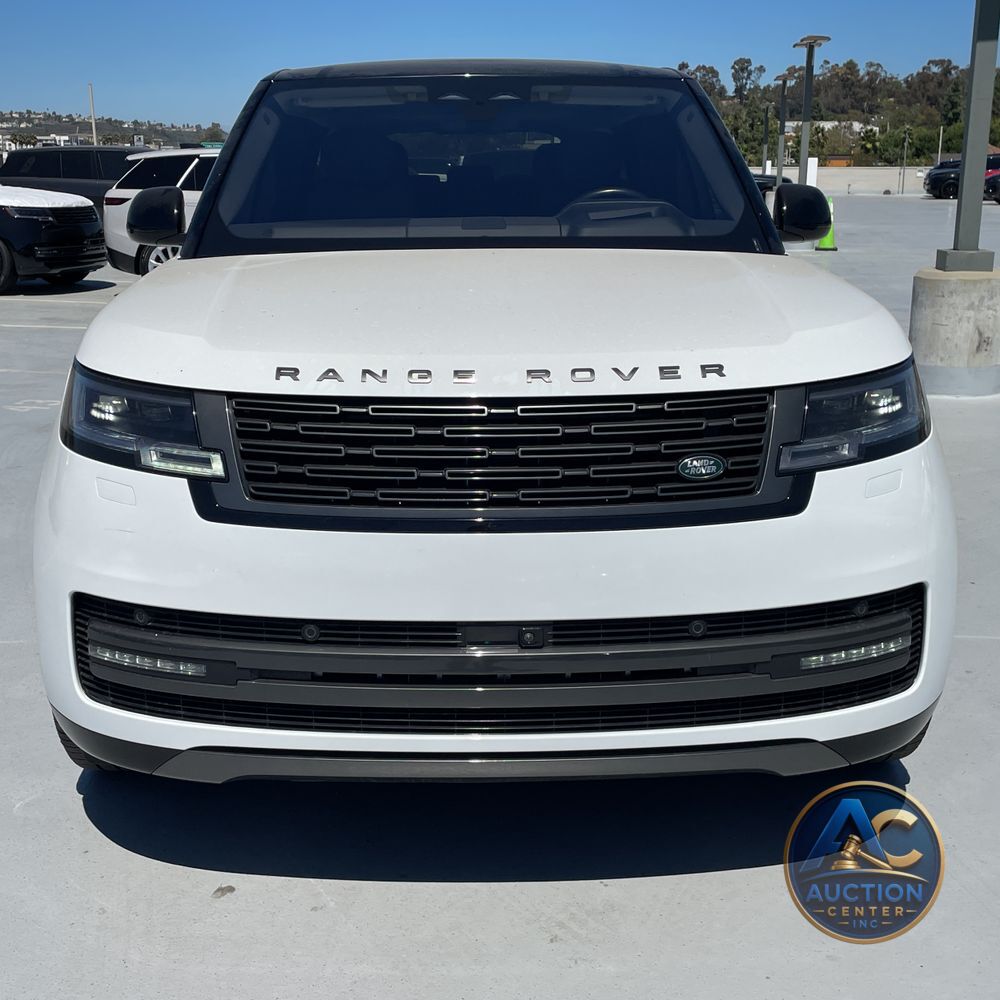 2023 Land Rover Range Rover SE
