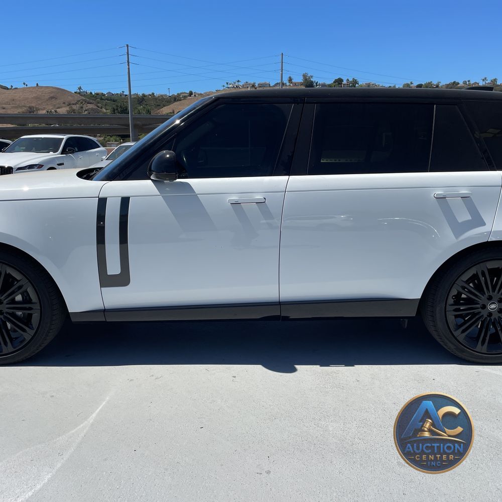 2023 Land Rover Range Rover SE