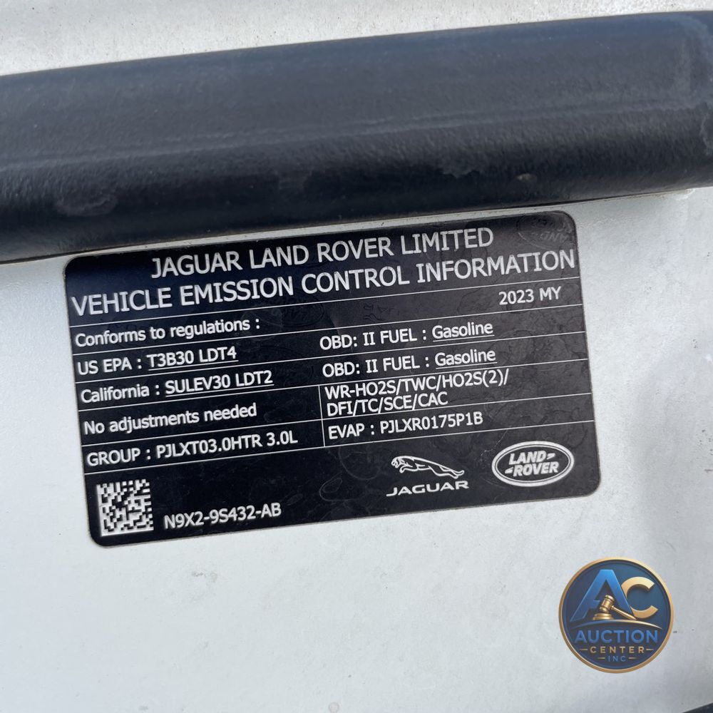 2023 Land Rover Range Rover SE