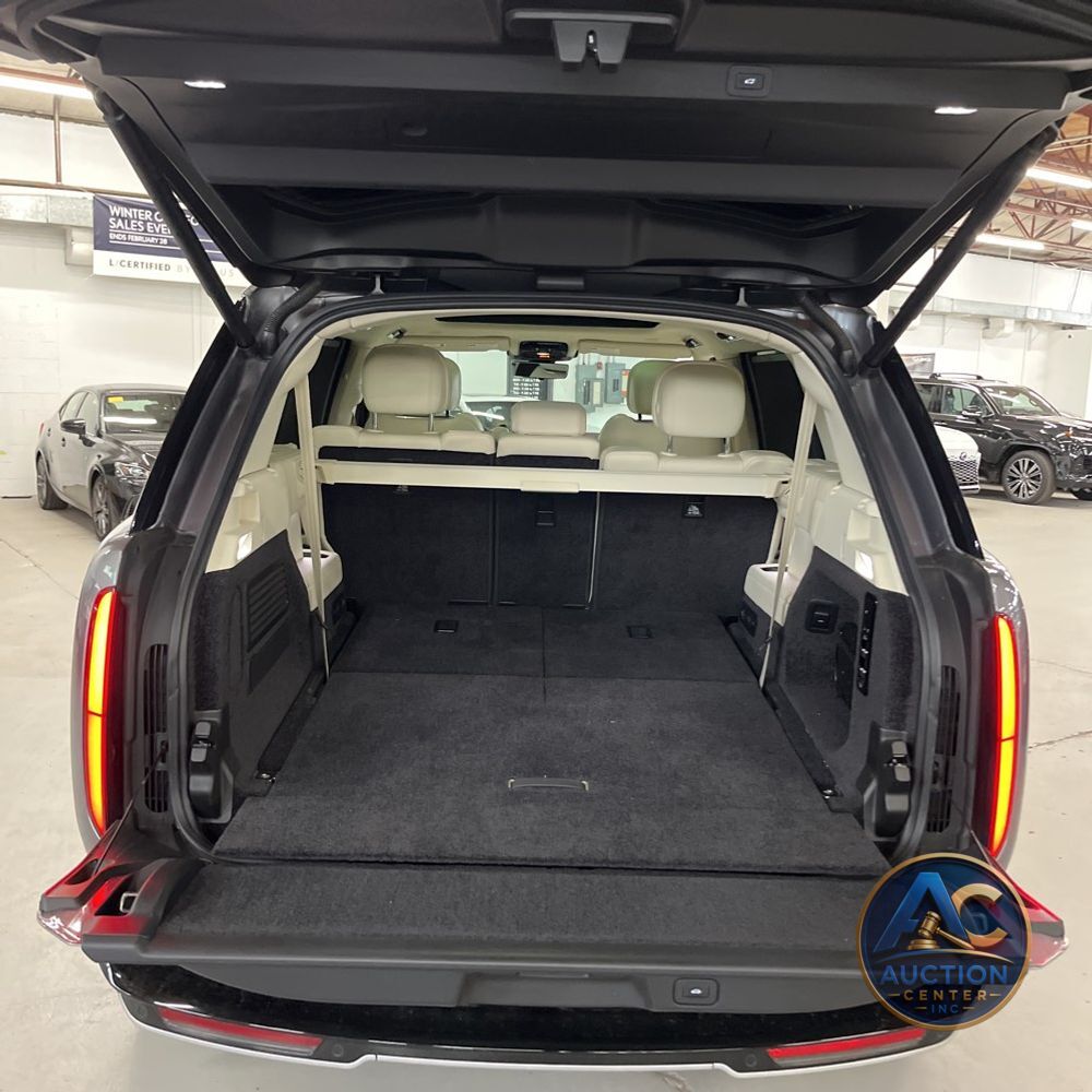2024 Land Rover Range Rover P400 SE LWB
