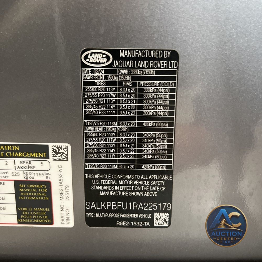 2024 Land Rover Range Rover P400 SE LWB