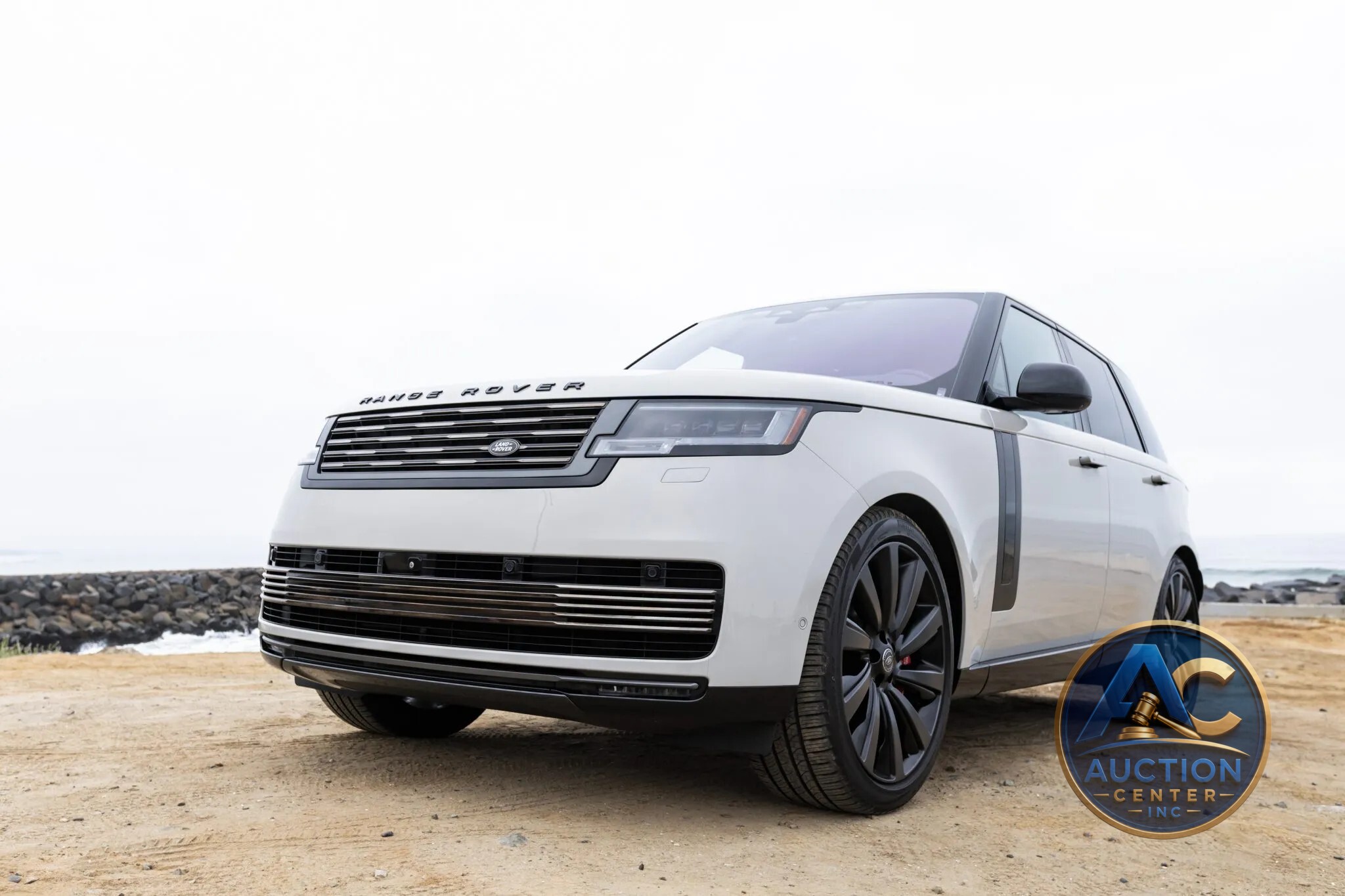 2023 Land Rover Range Rover SV