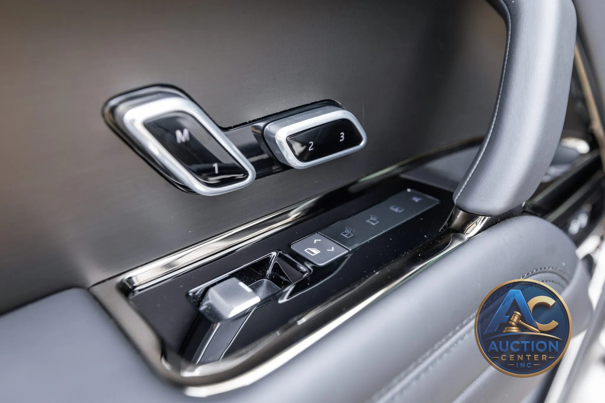 2023 Land Rover Range Rover SV