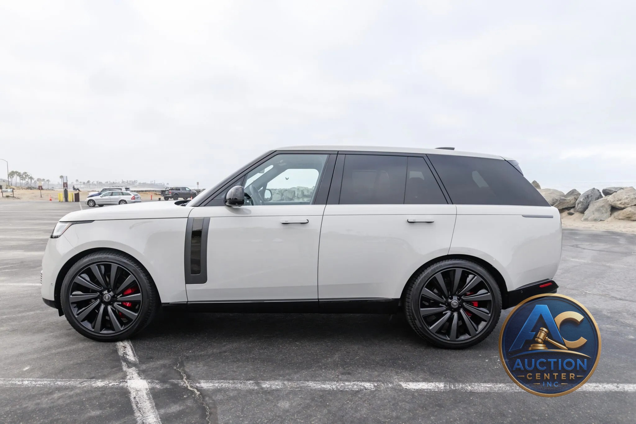 2023 Land Rover Range Rover SV