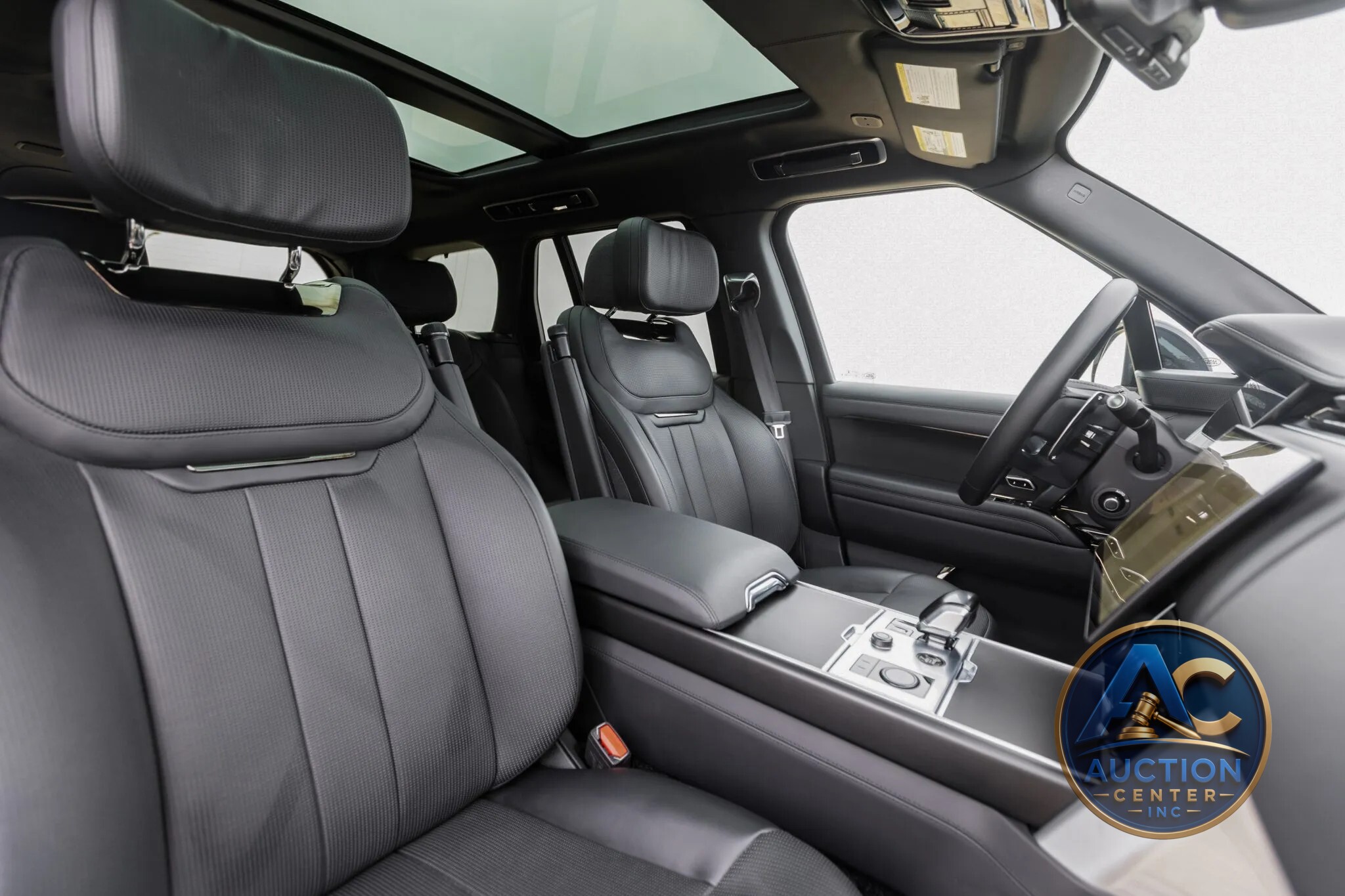 2023 Land Rover Range Rover SV