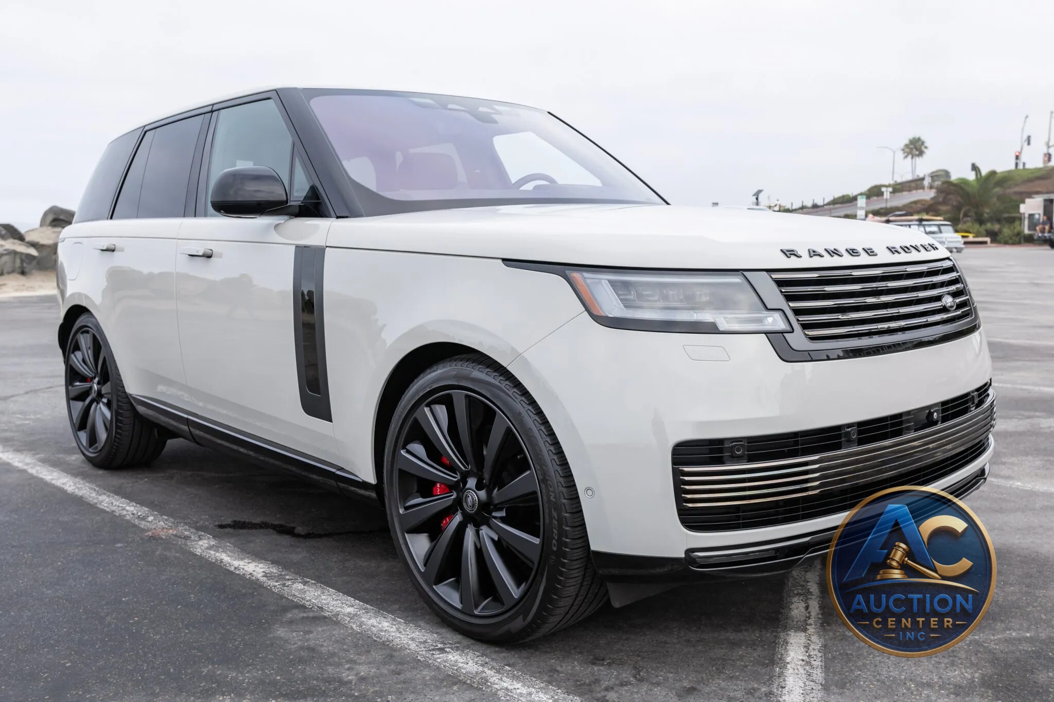 2023 Land Rover Range Rover SV