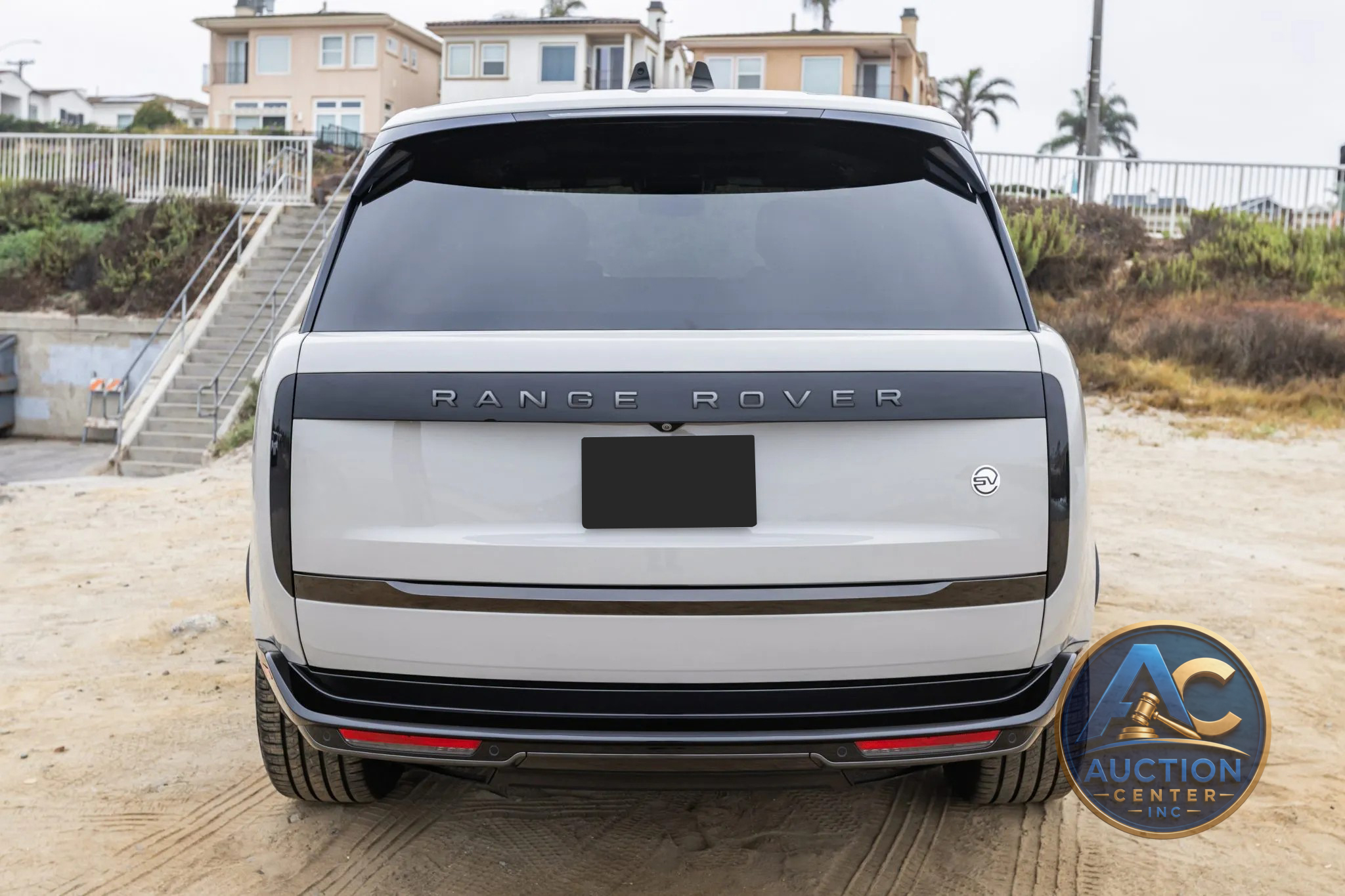 2023 Land Rover Range Rover SV