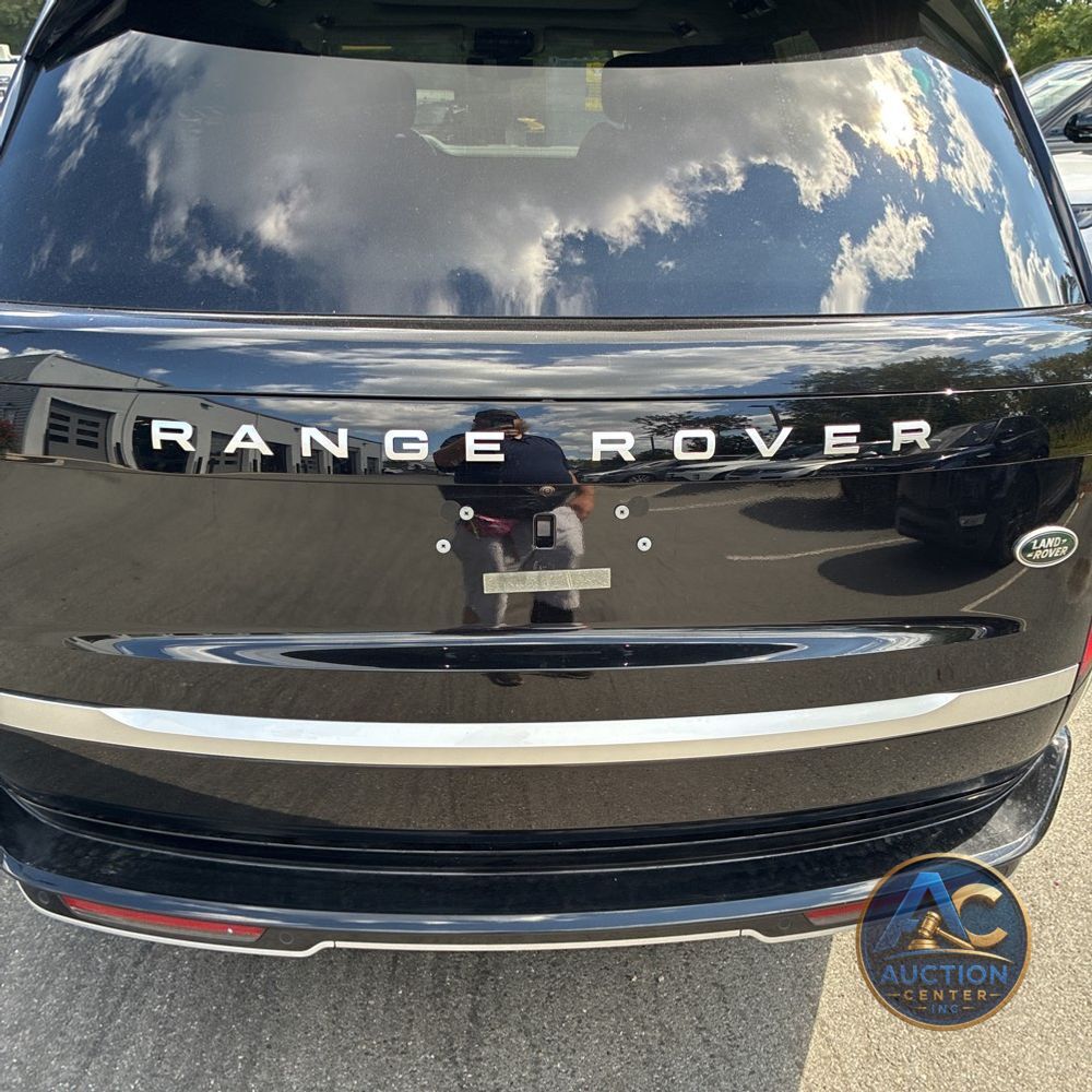 2023 Land Rover Range Rover P530 First Edition LWB