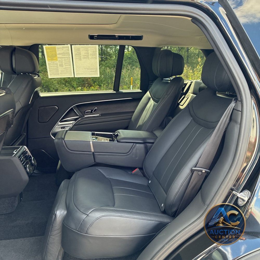 2023 Land Rover Range Rover P530 First Edition LWB