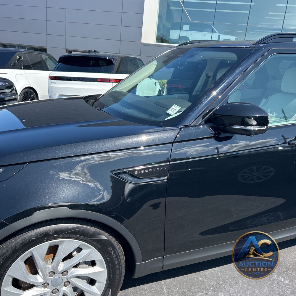 2025 Land Rover Discovery S P300