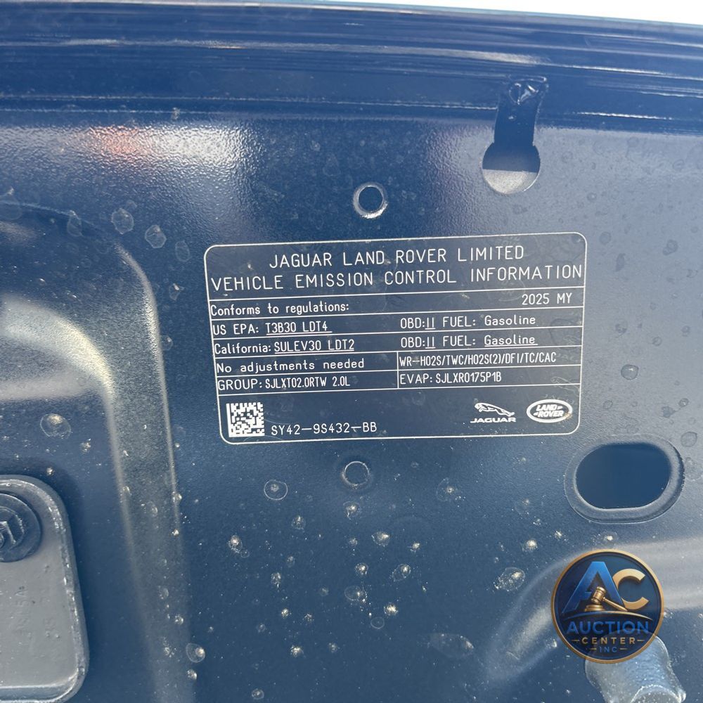 2025 Land Rover Discovery S P300