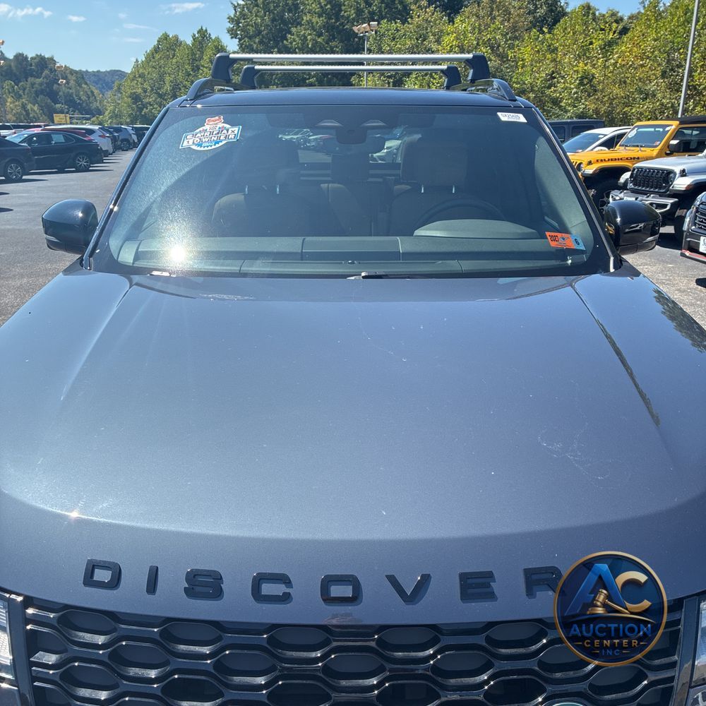 2024 Land Rover Discovery Dynamic SE P300