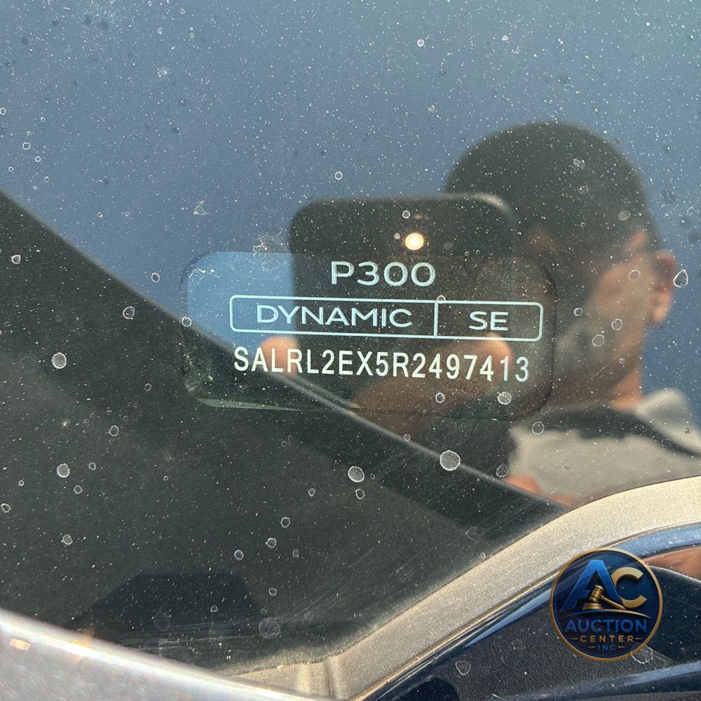2024 Land Rover Discovery Dynamic SE P300