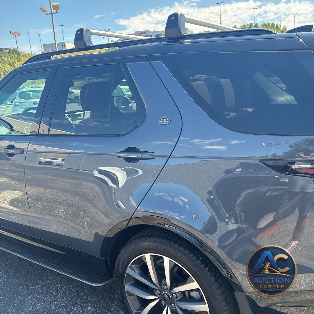 2024 Land Rover Discovery Dynamic SE P300