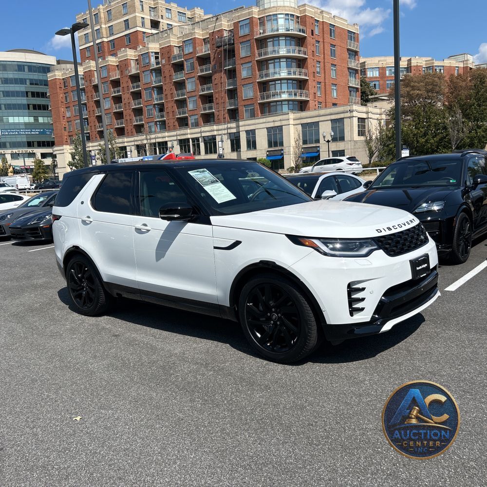 2024 Land Rover Discovery Dynamic SE P300