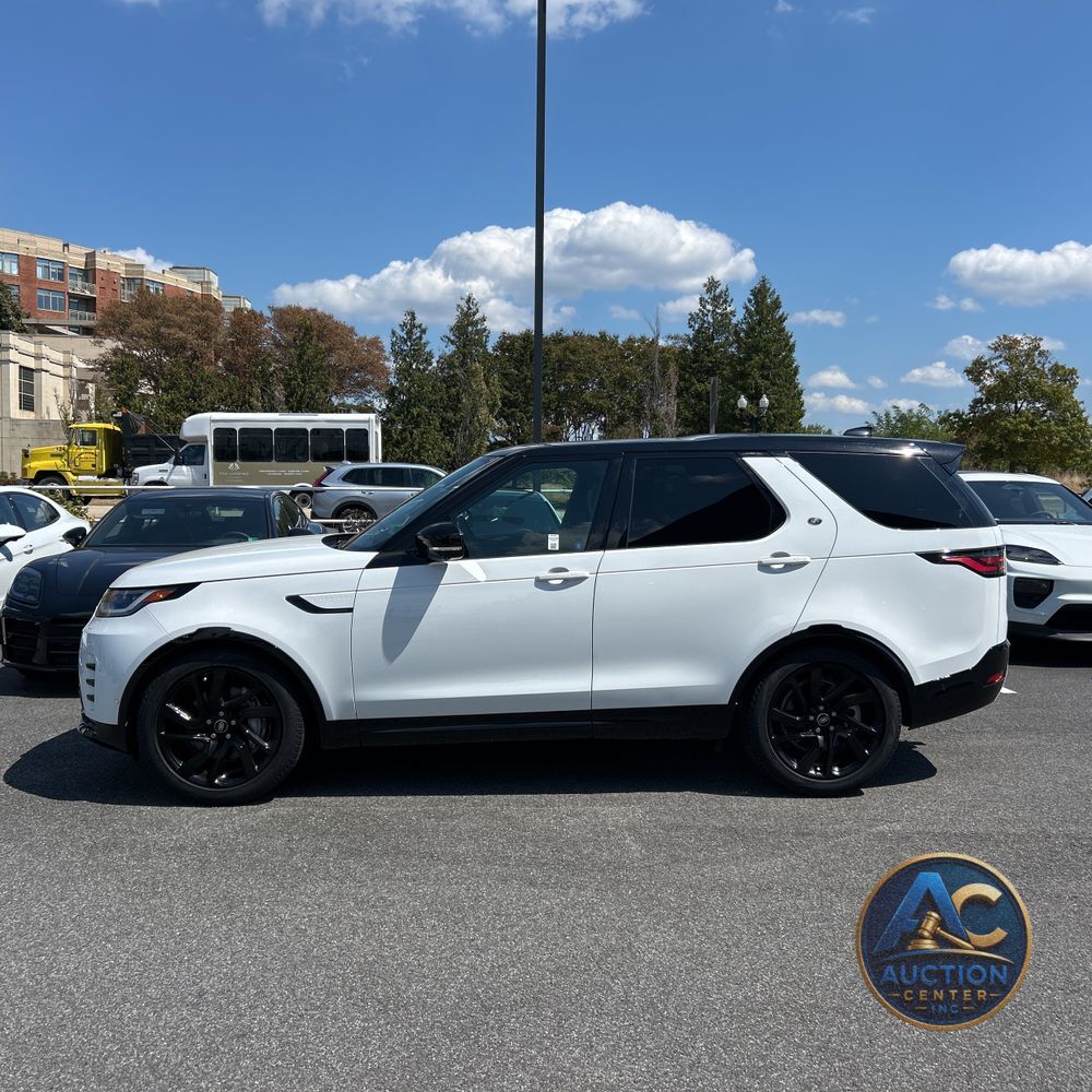 2024 Land Rover Discovery Dynamic SE P300
