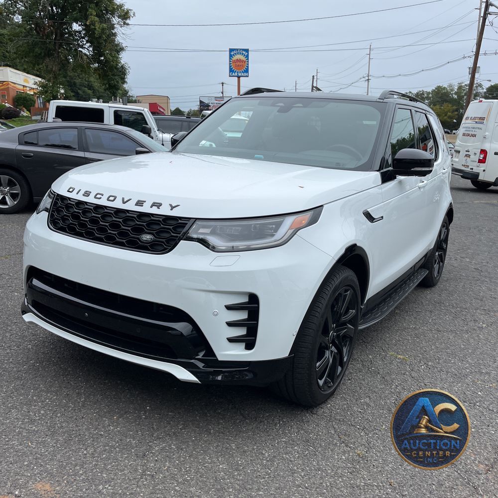 2024 Land Rover Discovery Dynamic SE P360