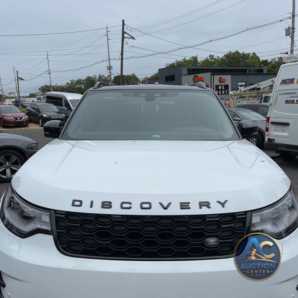 2024 Land Rover Discovery Dynamic SE P360