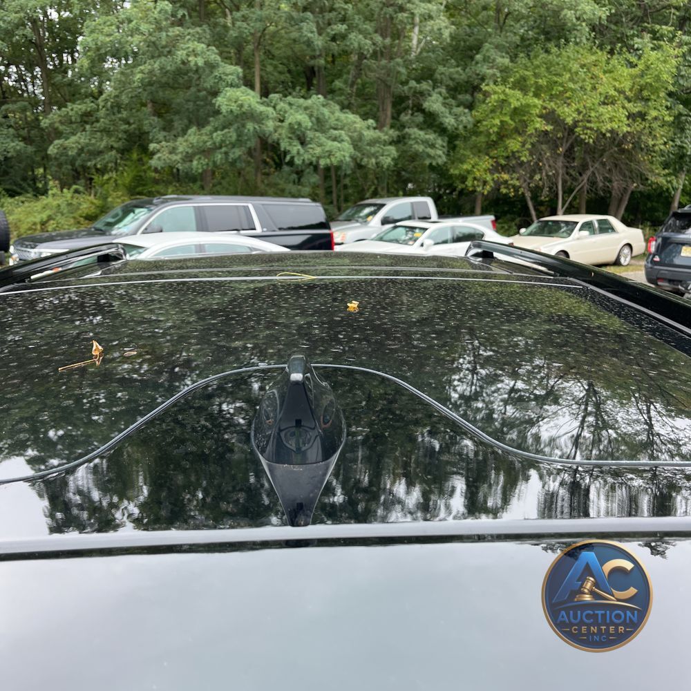 2024 Land Rover Discovery Dynamic SE P360