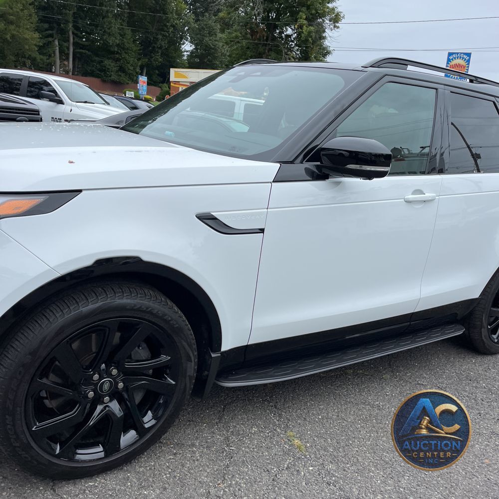 2024 Land Rover Discovery Dynamic SE P360