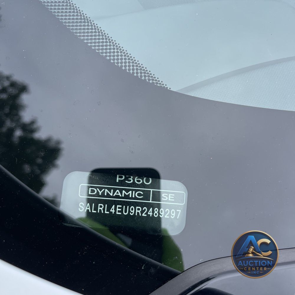 2024 Land Rover Discovery Dynamic SE P360