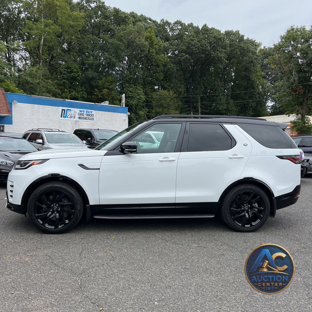 2024 Land Rover Discovery Dynamic SE P360