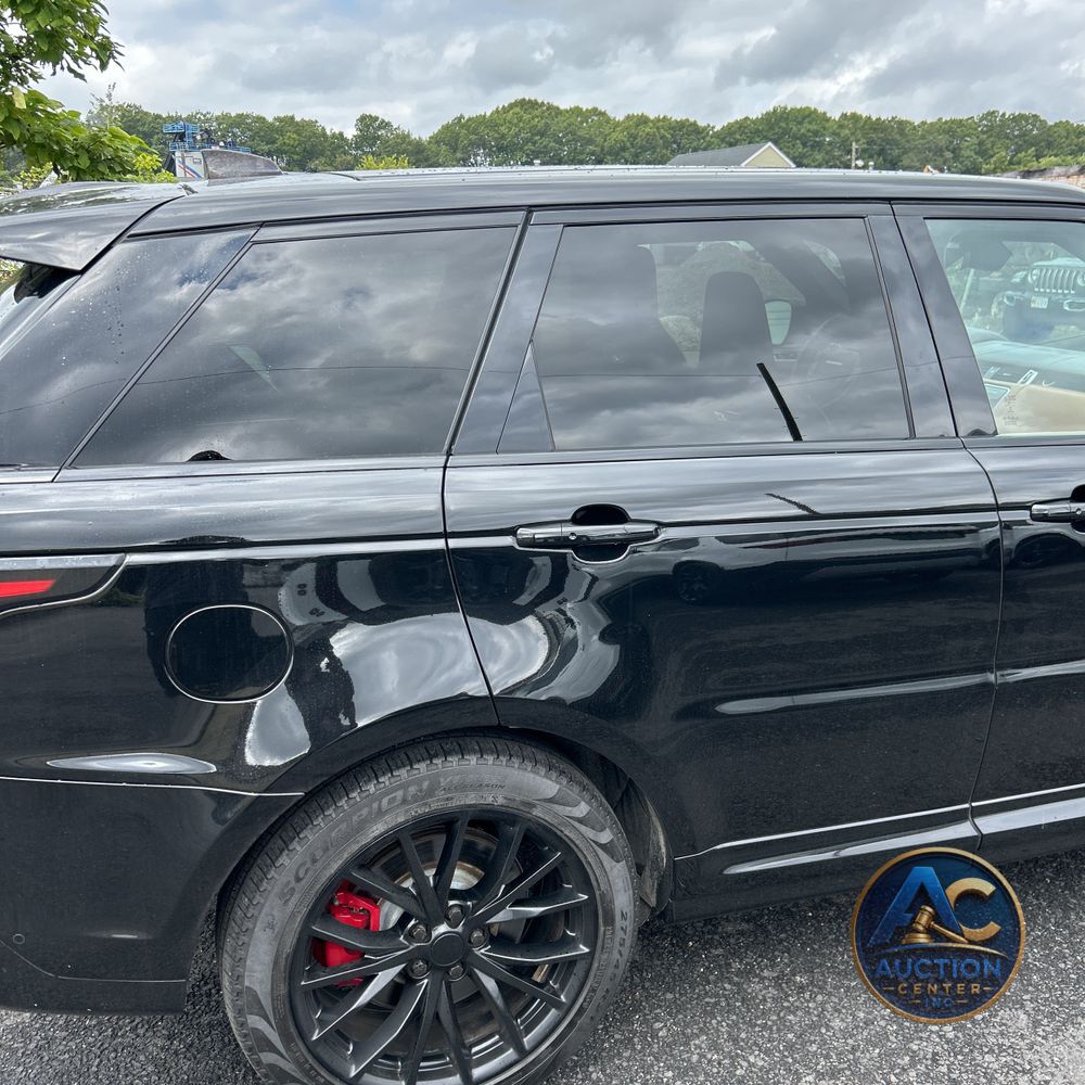2020 Land Rover Range Rover Sport SVR
