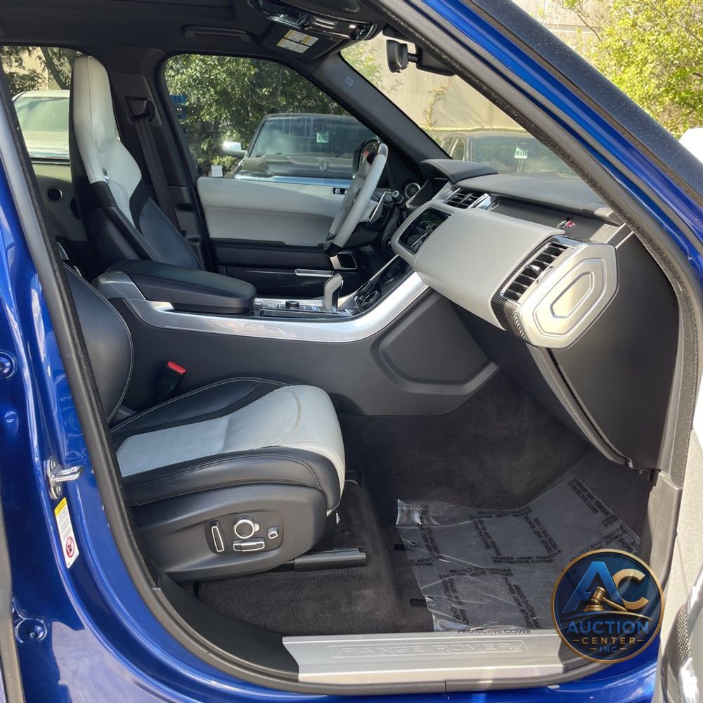 2020 Land Rover Range Rover Sport SVR