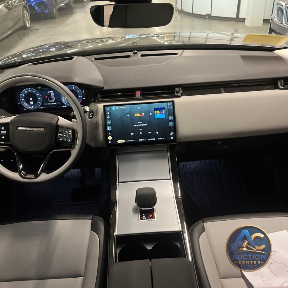 2025 Land Rover Range Rover Velar P250 S