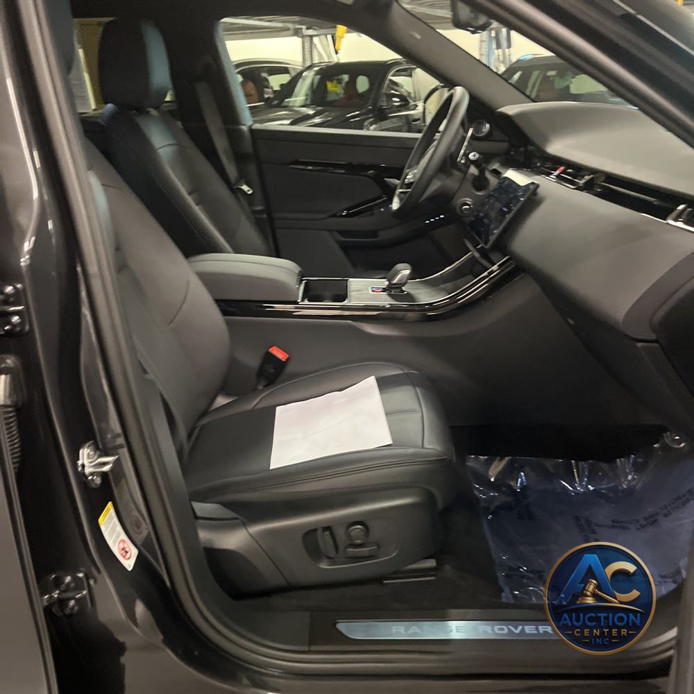 2025 Land Rover Range Rover Evoque Dynamic SE P250
