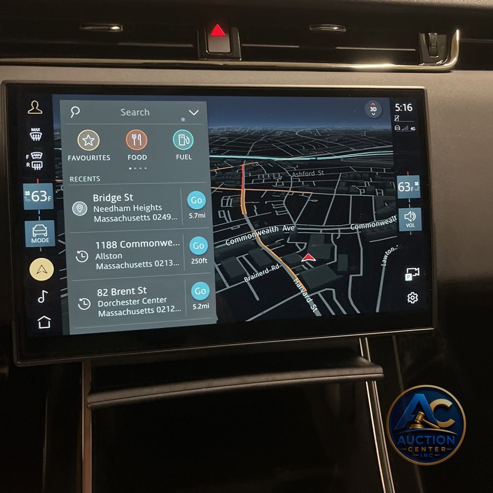 2025 Land Rover Range Rover Evoque Dynamic SE P250
